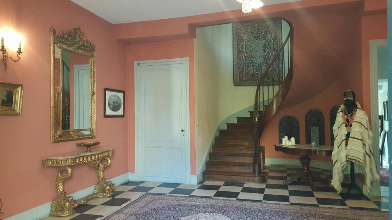 Chambres D'Hotes Art Et Remparts 拉雷奥尔 外观 照片